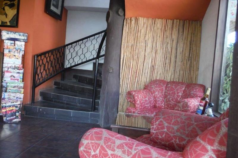 Antonios Pension House