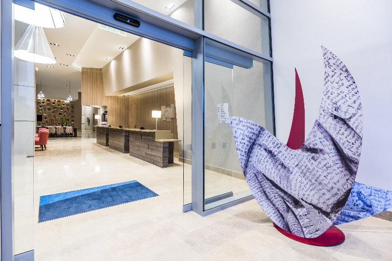 هتل Holiday Inn Express   Barranquilla Buenavista, An Ihg