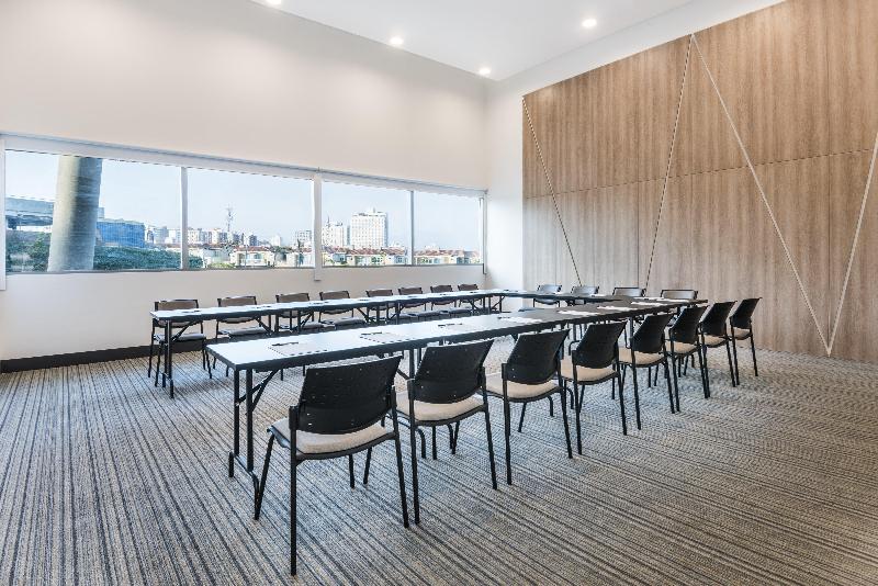 هتل Holiday Inn Express   Barranquilla Buenavista, An Ihg