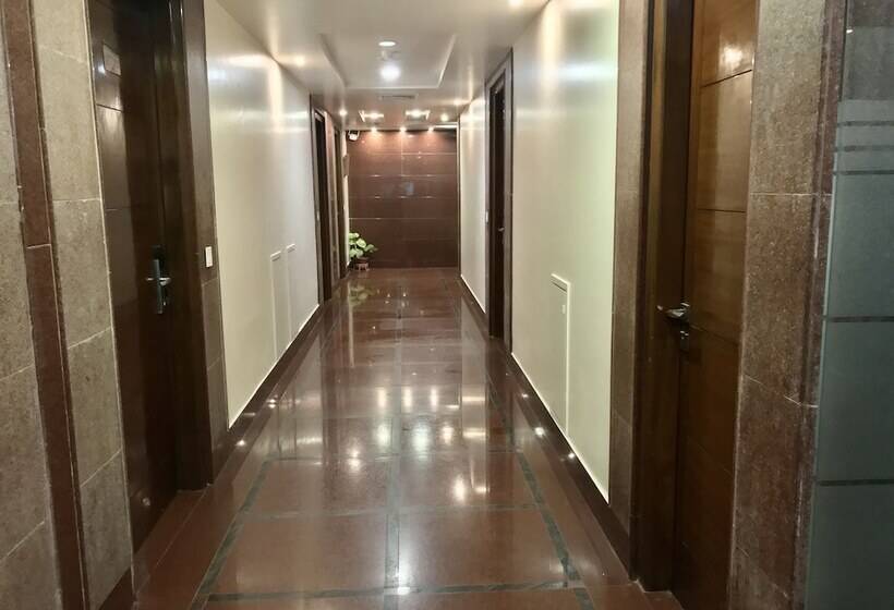 בית מלון כפרי Leela Grande