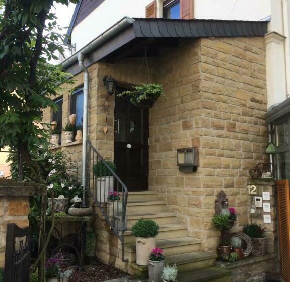 ホテル Pfälzer Hof