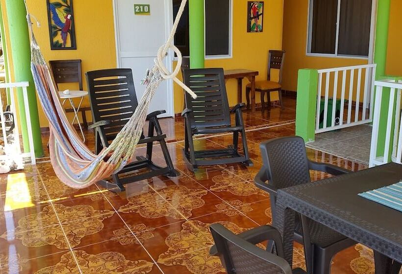 هتل Posada Enilda