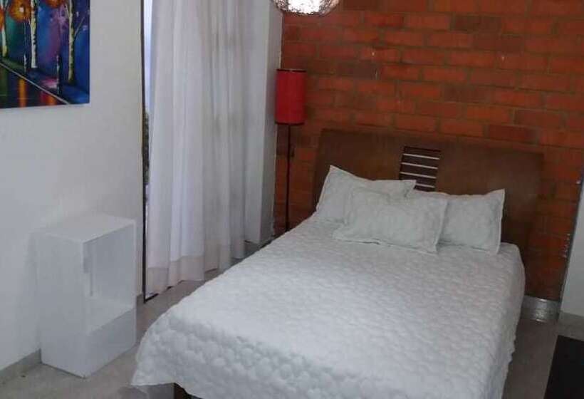 هتل روستایی Raices Del Guadual