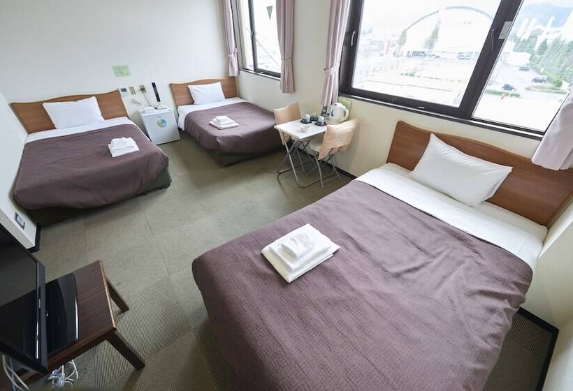 هتل Select Inn Tsuruga
