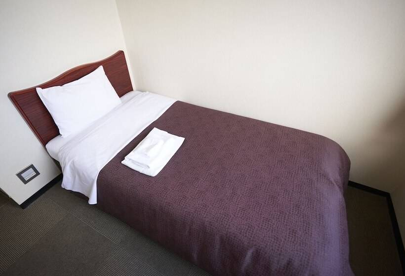 هتل Select Inn Tsuruga