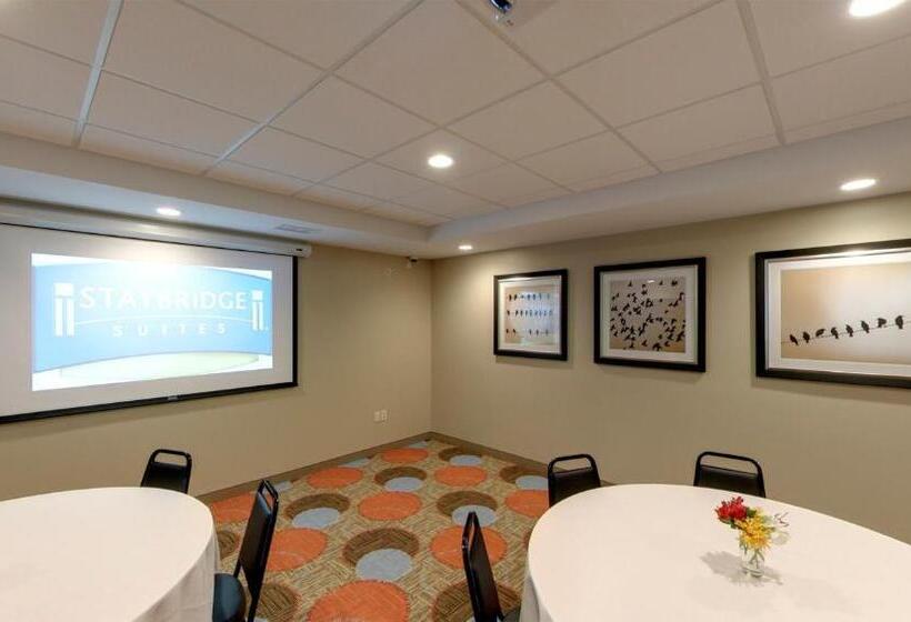 هتل Staybridge Suites Ann Arbor   Research Parkway, An Ihg