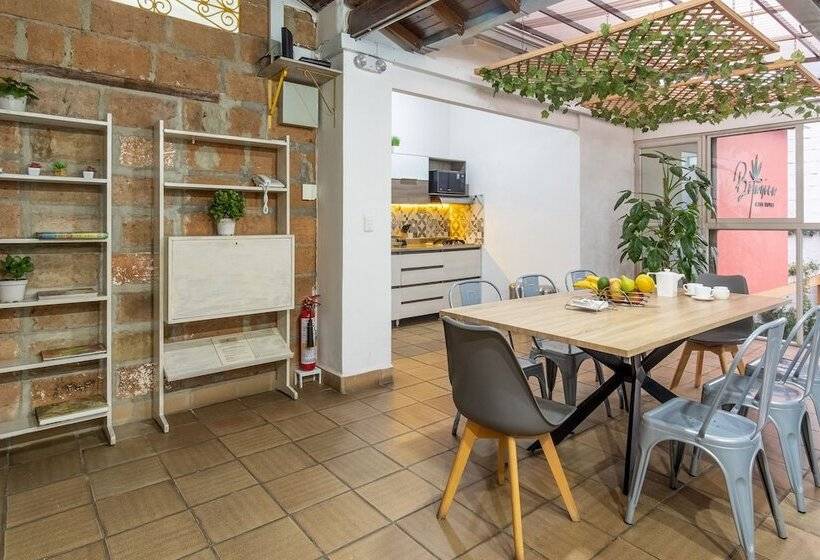 هتل Botanica Casa