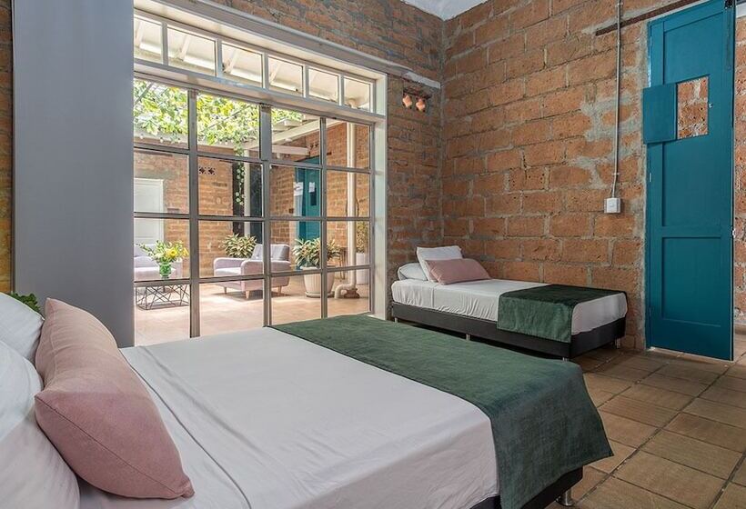 هتل Botanica Casa