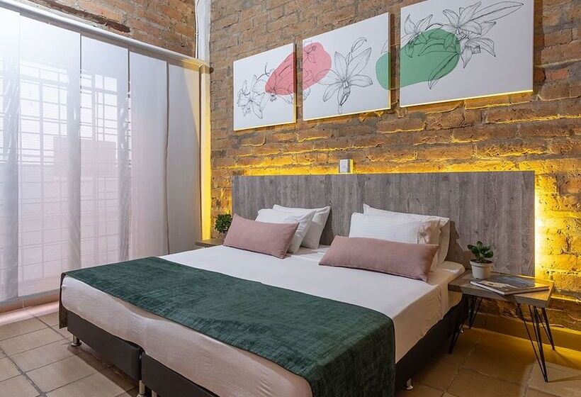 هتل Botanica Casa