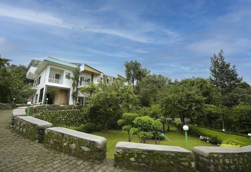 בית מלון כפרי Chirping Hills Resort,bhimtal