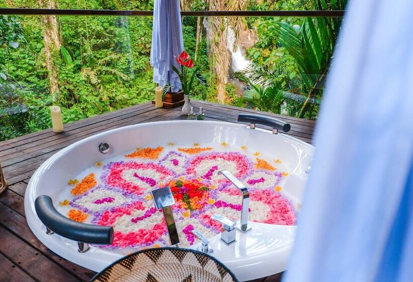호텔 The Sebali Resort