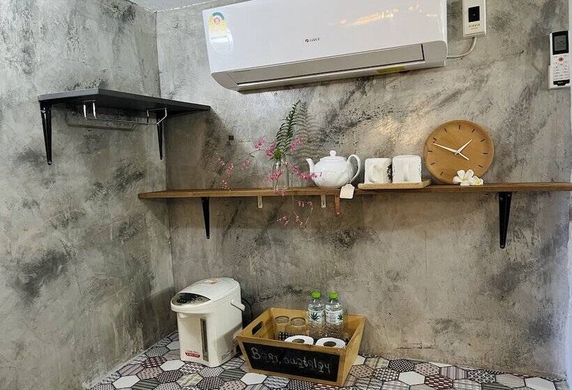 بنسيون Baan Bua Talay
