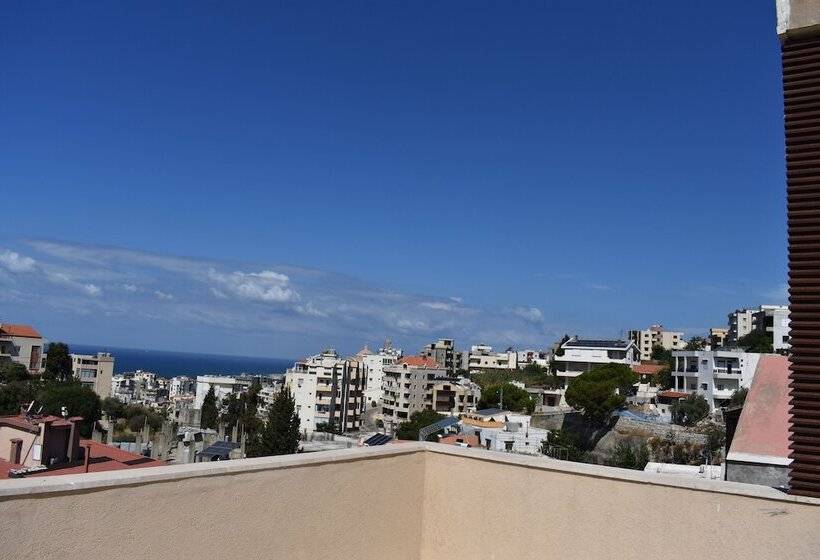 هتل Byblos Palms