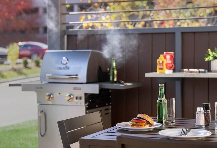 فندق Candlewood Suites Fort Payne, An Ihg