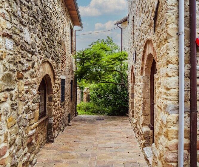 ホテル Castello Di Cisterna Umbria