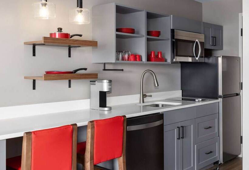 Отель Hawthorn Extended Stay By Wyndham Williston Burlington