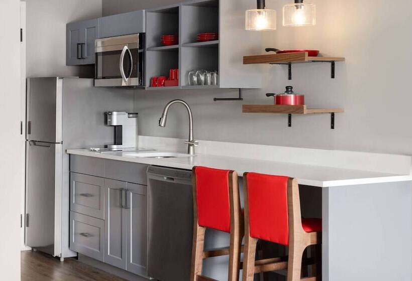 Отель Hawthorn Extended Stay By Wyndham Williston Burlington