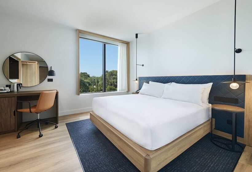 هتل Hilton Garden Inn Busselton