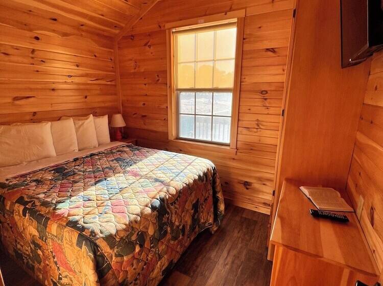 호텔 Pine Haven Campground