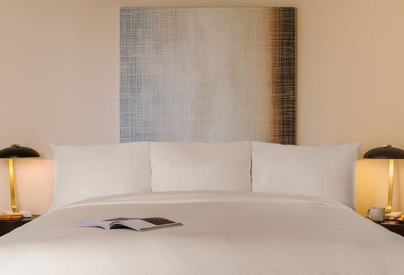 هتل Sonder The Fitz