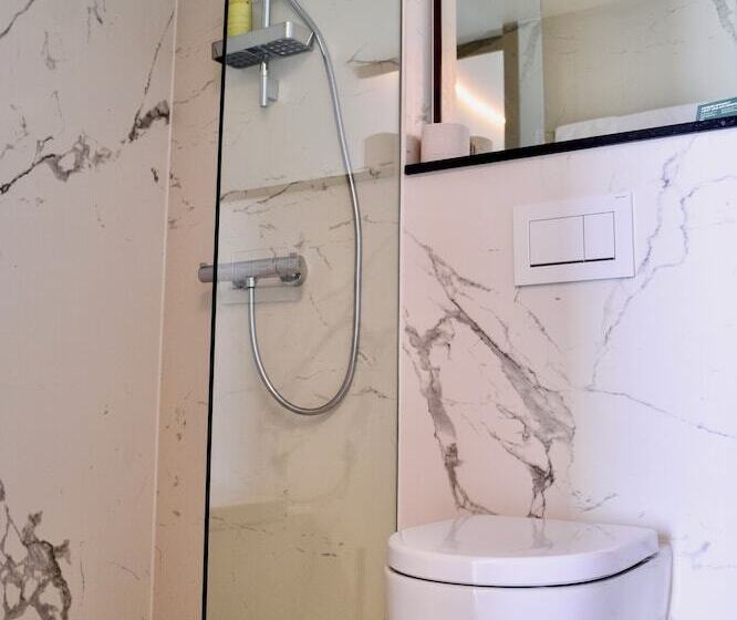 酒店 Tin Inn Montabaur