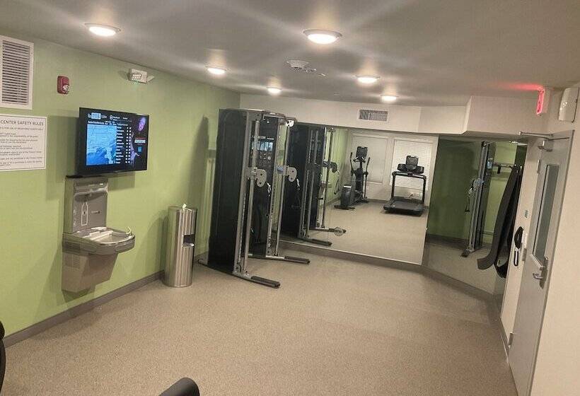 فندق Woodspring Suites East Lansing   University Area