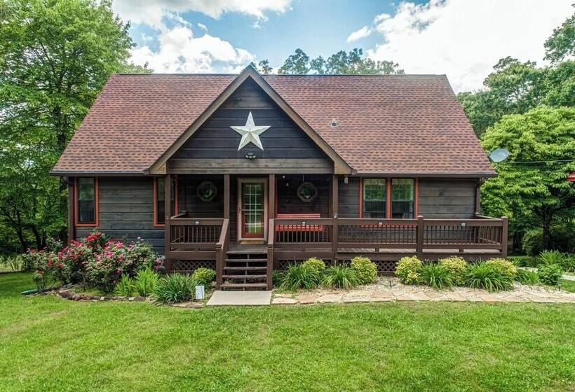 Lonestar Lodge