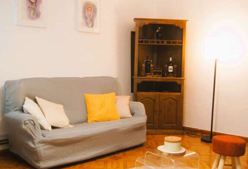 بنسيون Casa Outeiro 99 Paredes De Coura