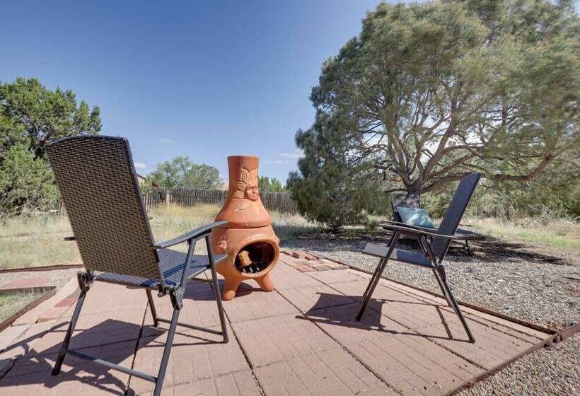 Adventurers  Oasis   3 Mi South Of Dtwn Santa Fe!