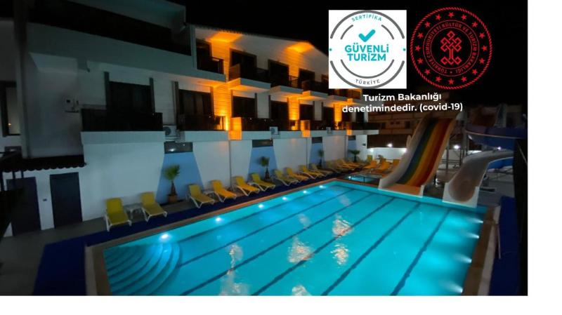 Atas Aqua  Otel Avsa