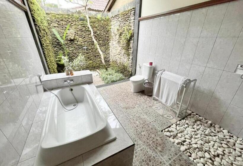 住宿加早餐  Intan Villa & Suite Ubud