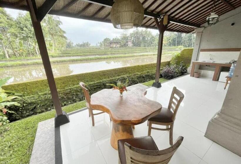 住宿加早餐  Intan Villa & Suite Ubud