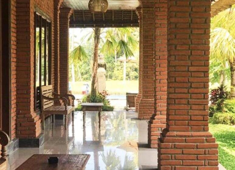住宿加早餐  Intan Villa & Suite Ubud