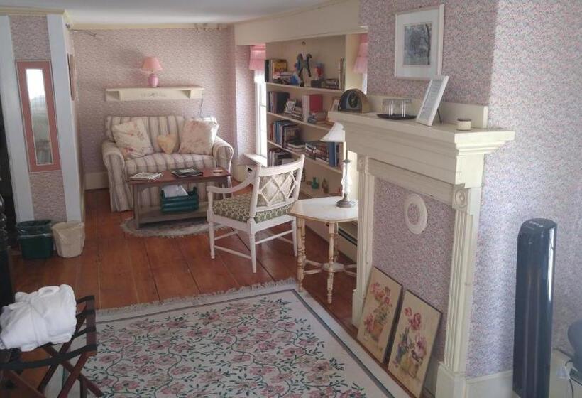 צימר Harpswell Inn
