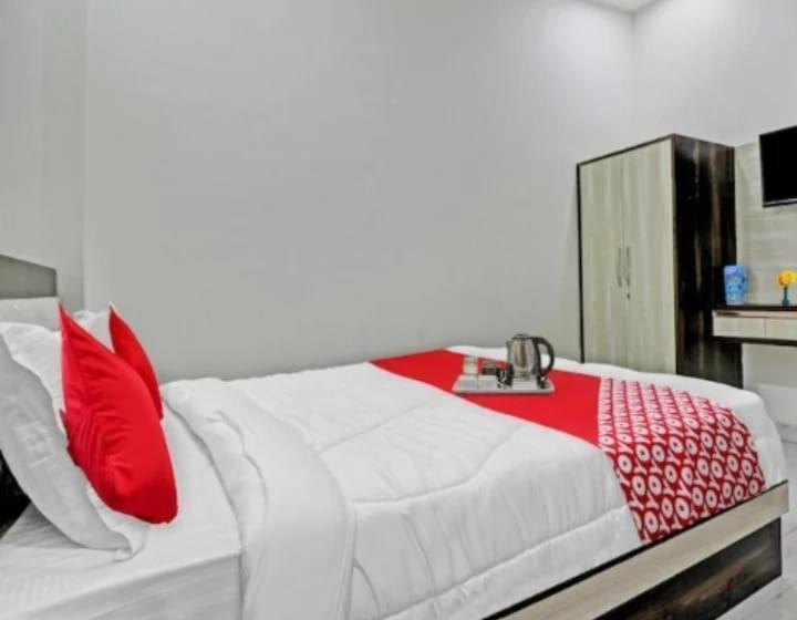 ホテル Chahat Palace