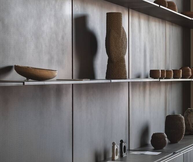 簡易ホテル La Roqqa