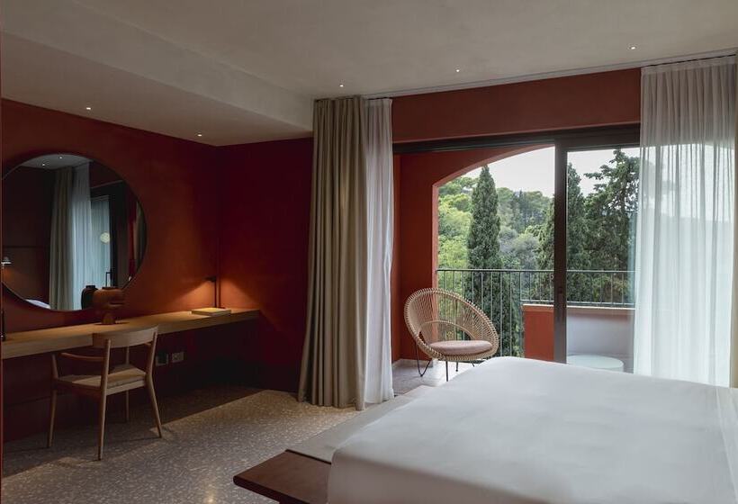 簡易ホテル La Roqqa