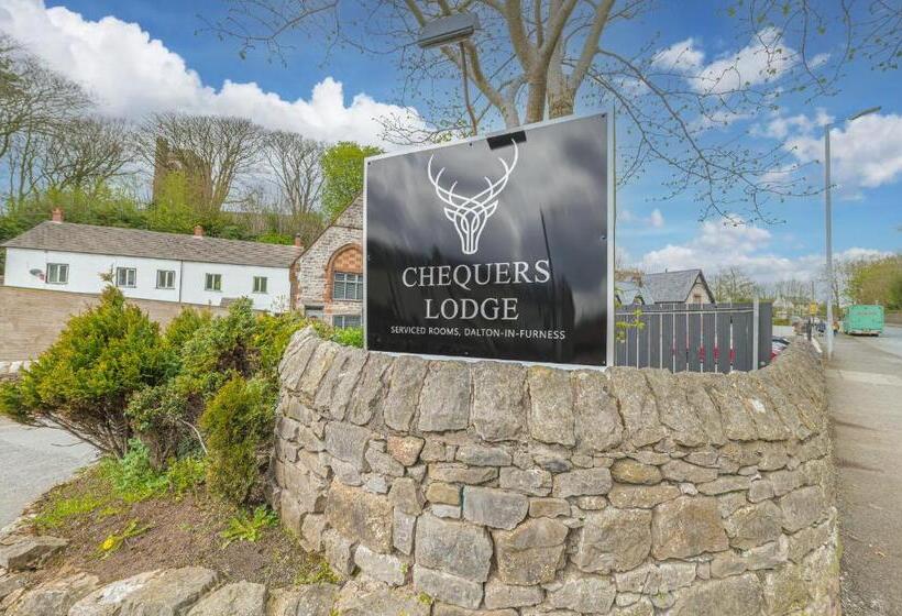 فندق Chequers Lodge  Dalton In  Furness  Self Check In