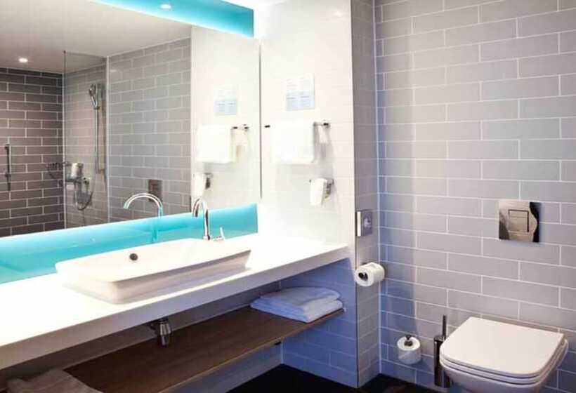 هتل Holiday Inn Express Bochum, An Ihg