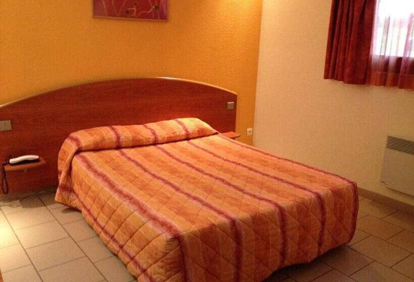 בית מלון כפרי Hôtel Les Paturelles Rest. La Pen Tière