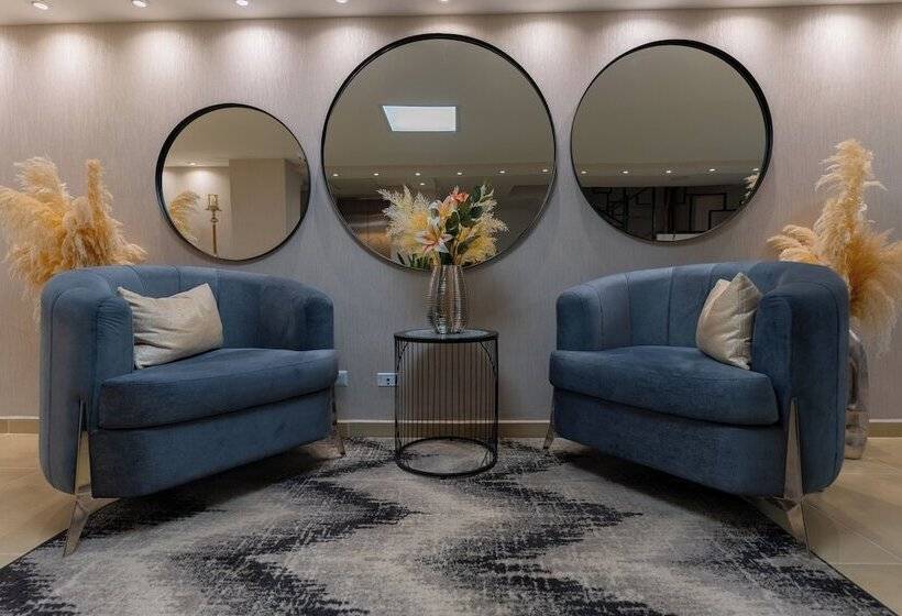 هتل Luxury Suites Gema By Cadissa