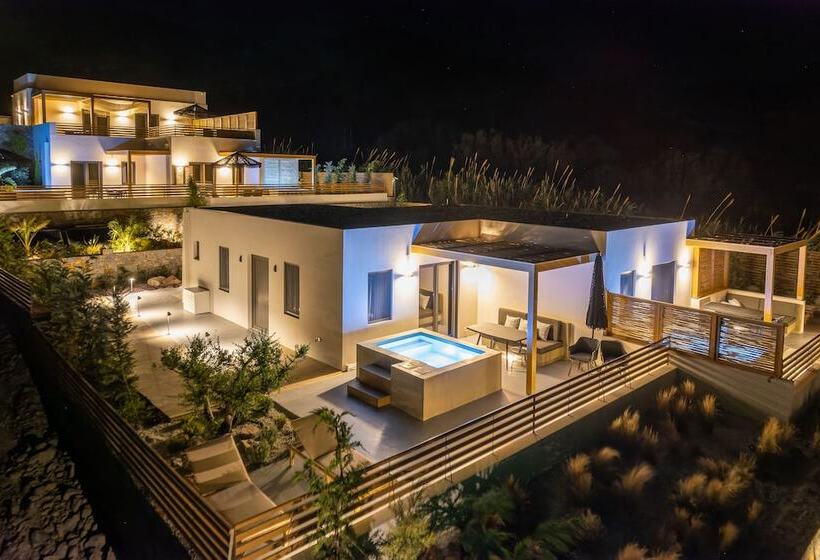 酒店 Mneme Suites & Villas