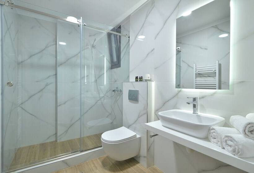 Niel Holiday Apartments, Panel Hospitality Homes & Villas