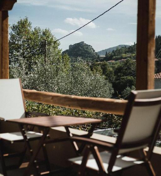 פנסיון Acropolis Mystra Guesthouse