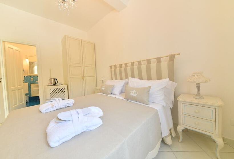 پانسیون Queen Suite