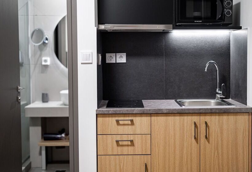 Pnoe Urban Living