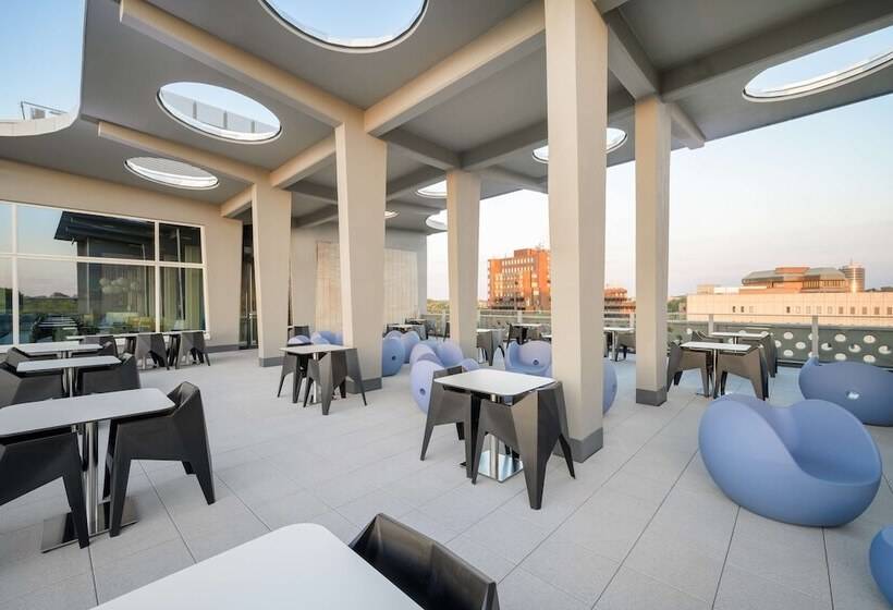 هتل Prize By Radisson, Dortmund City