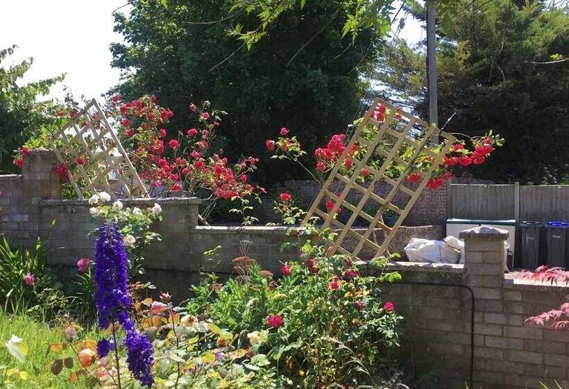 إقامة Captivating 2 Bed House In Amesbury, Salisbury