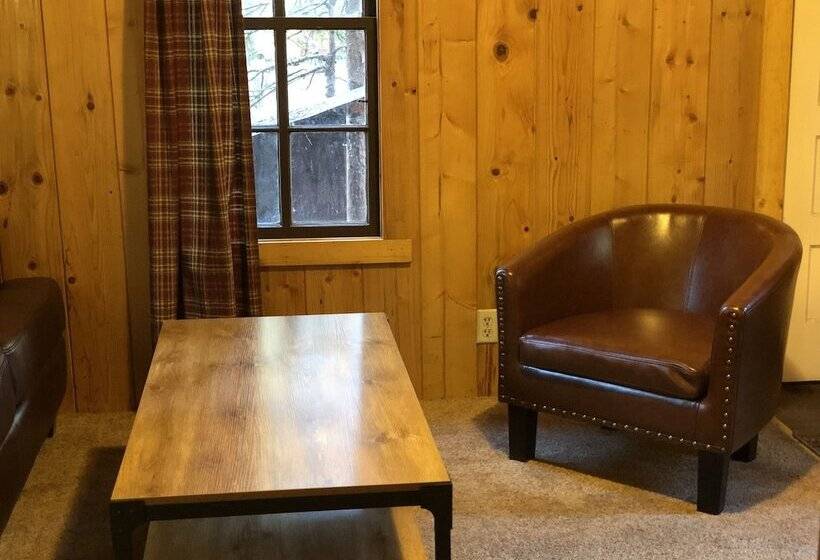 Union Creek Resort
