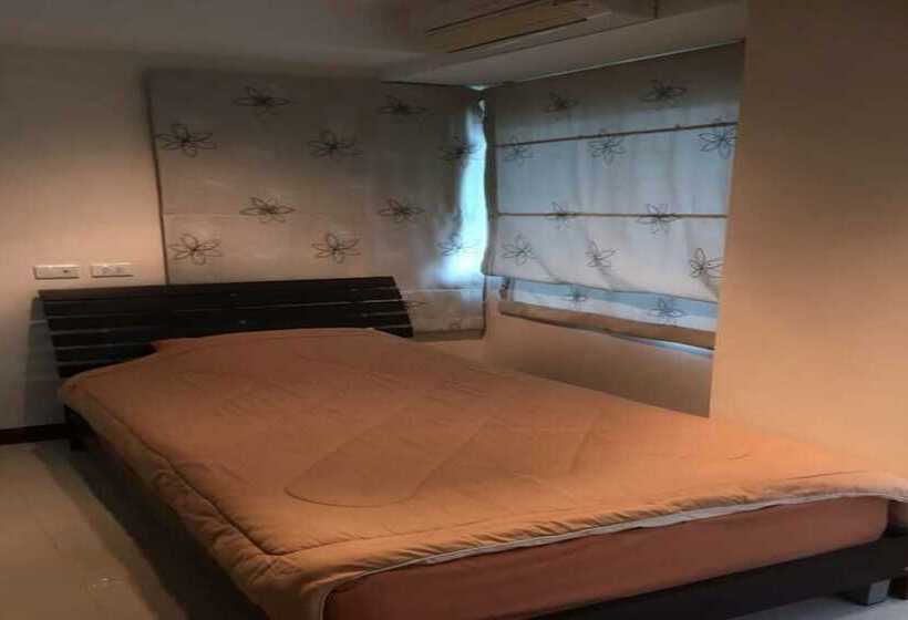 Condo Chamchuri